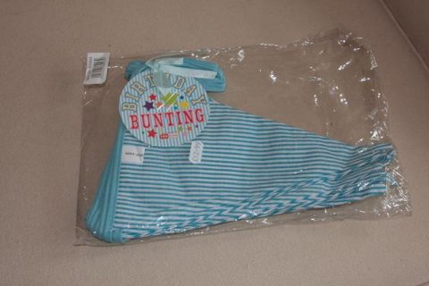 Blue bunting