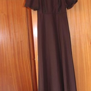 Long brown dress, high waisted, short