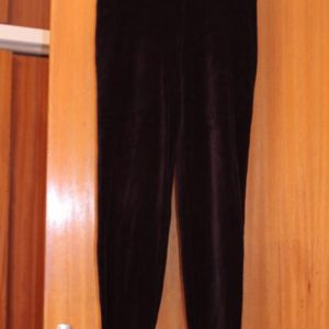 Vintage black velvet slacks with stirrups