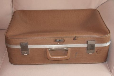 70/80's suitcase