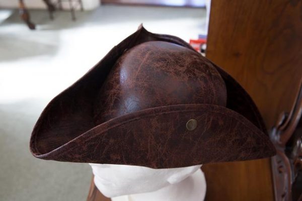 Tricorn hat brown