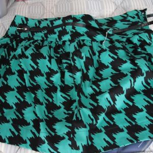 Mini skirt green/black new