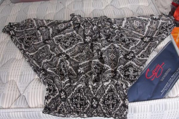 Black / white batwing top high neck