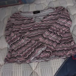 Pink / white print top