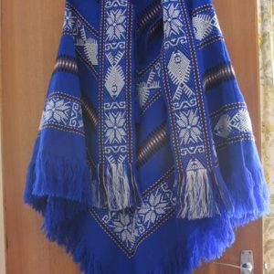 8822-4.jpg Blue / white poncho