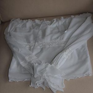 White gipsy blouse (off the shoulder), long sleeves