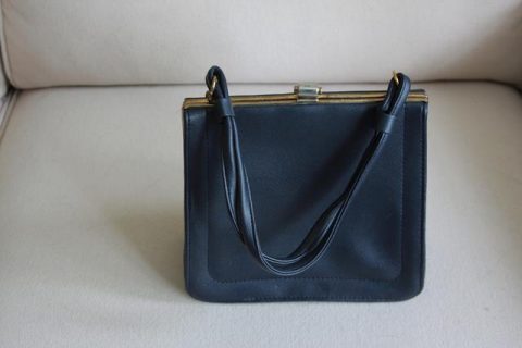 Navy handbag 1940's