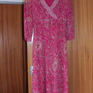Red/ pink dress long sleeves, high waist, tie belt