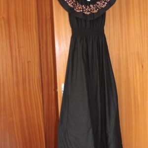 Black gipsy style dress,