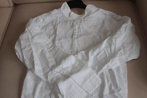 White long sleeved cotton blouse