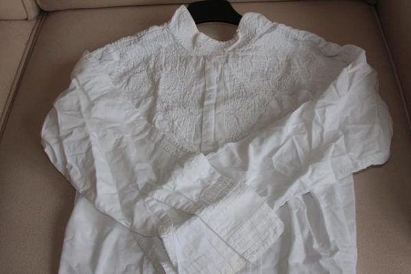 White long sleeved cotton blouse