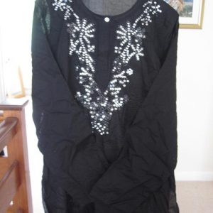 Black long sleeved tunic