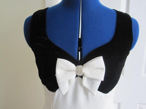 Cream crepe long dress with black velvet edging