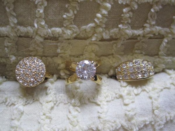 Sparkly earrings & ring