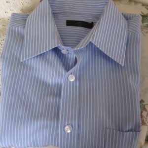 Blue / white shirt