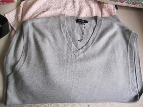 Light grey tank top
