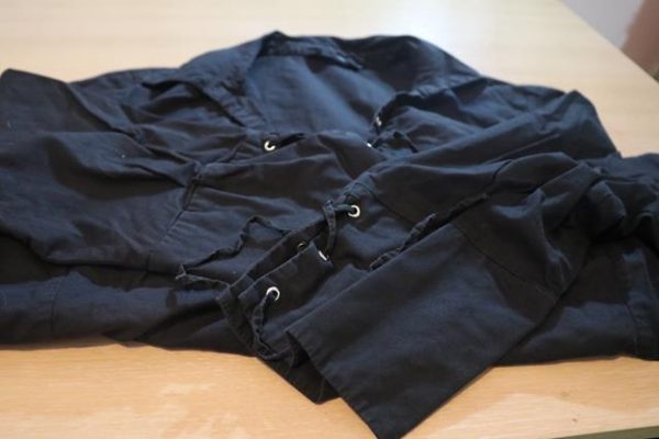Ladies/wench blouses, black