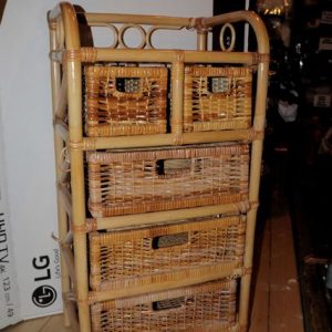 IMG_2492-3.jpg Chest of draws (small, bamboo)