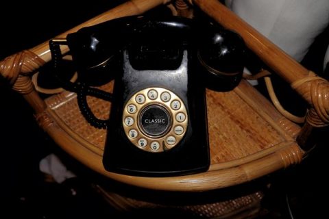 Telephone (black)