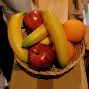 Fruit (plastic)