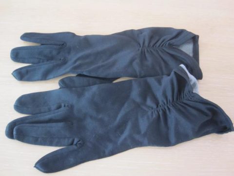 Black ladies gloves