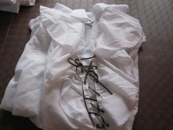 Hero / Pirate shirt, white