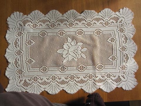 Lace Tray cloth (cream)