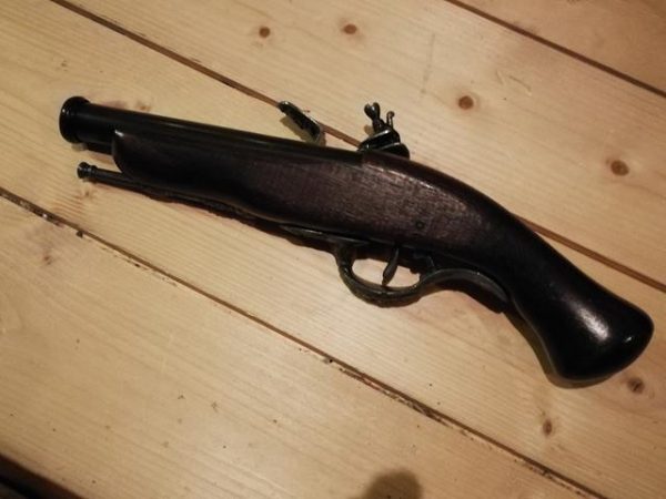 Pistol (flintlock)